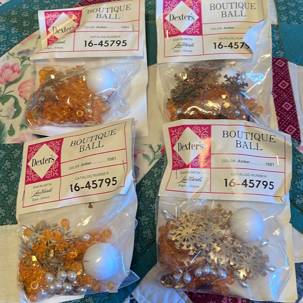 VTG Dexter’s Boutique Ball Kit